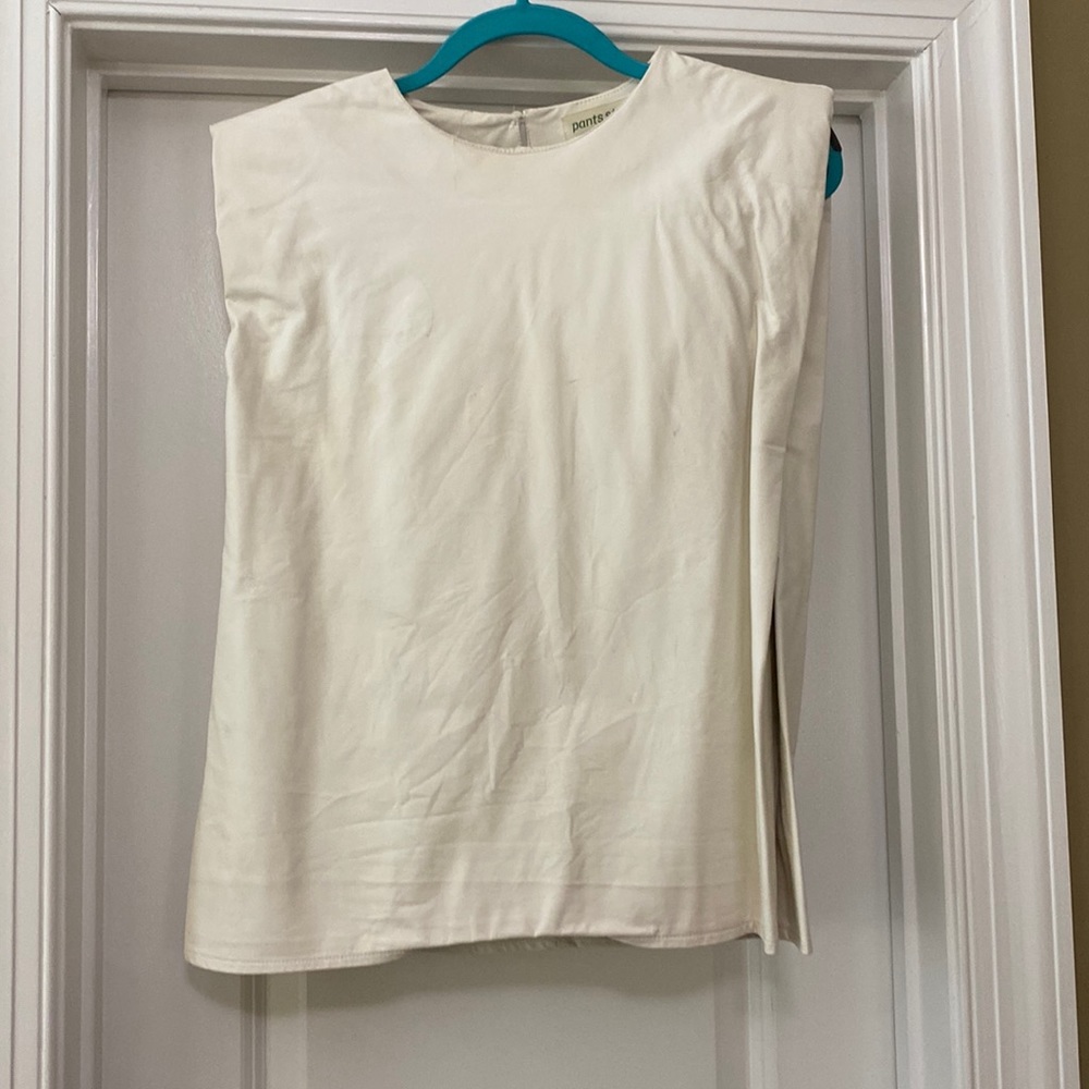 pants store white leather shoulder pad top